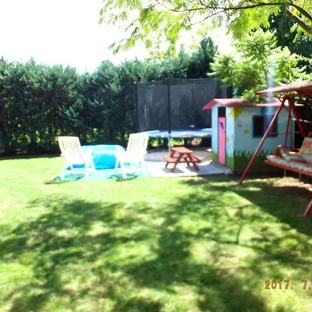 Apartment In 27627